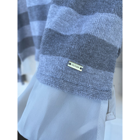 Tommy Hilfiger Gray Striped Knit Sweater Gold Button Shoulder Size S - Picture 6 of 10
